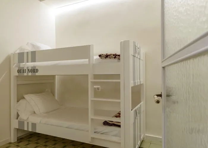 Apg Mercaders 3 Apartmán *